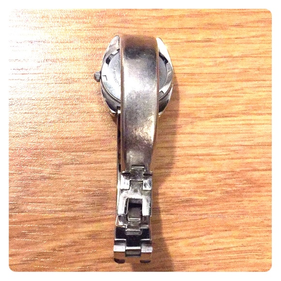 Authentic Roxy Watch - Picture 3 of 3